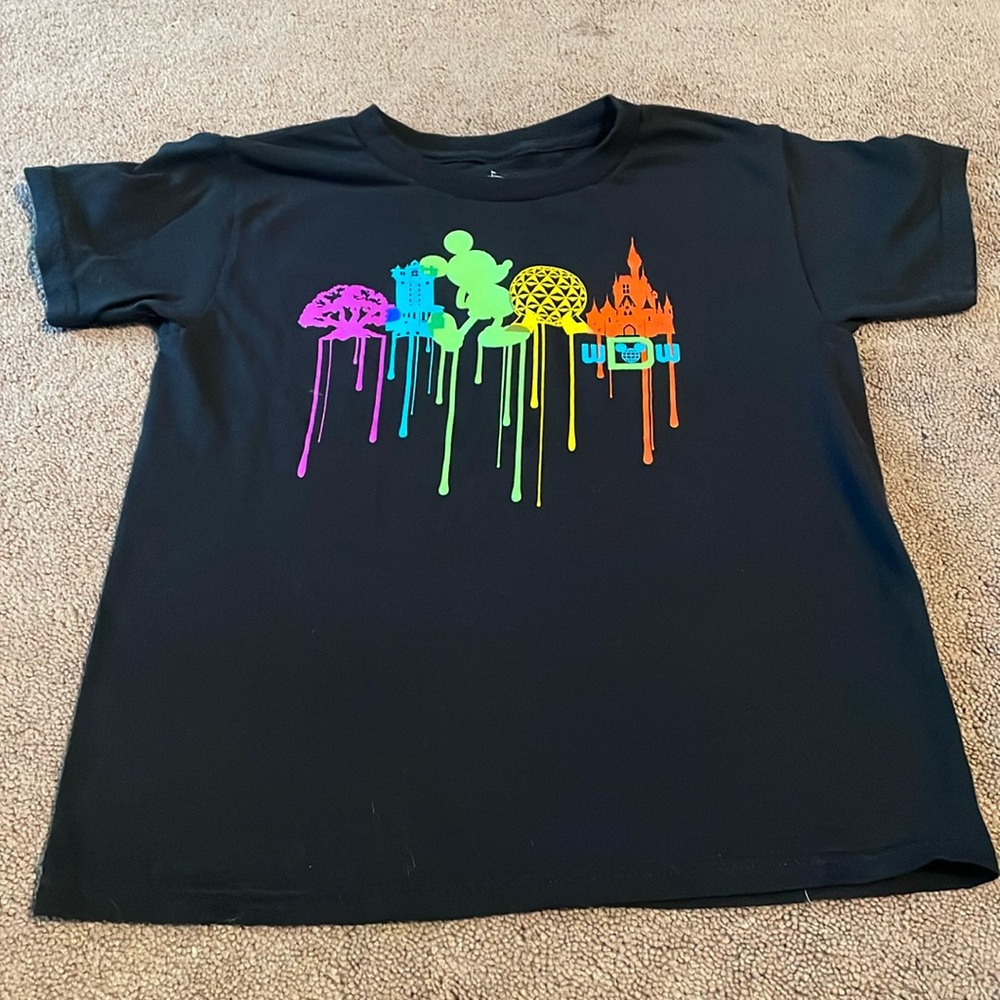 WDW logo kids t-shirt. Black. XS.
